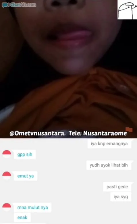 Ome abg cantik Kerudung hitam bersuara